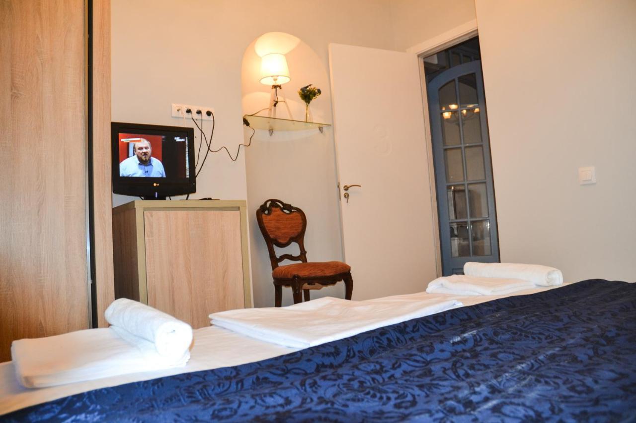 Piccolo Hotel Vake Тбілісі Екстер'єр фото